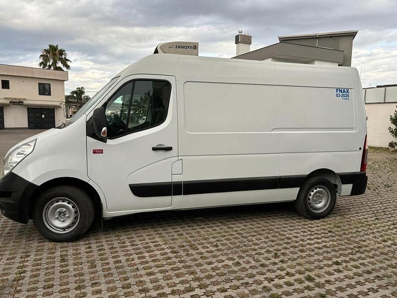 Usata Renault Master 130 CV (95 kW) 2017 Bianco Furgone