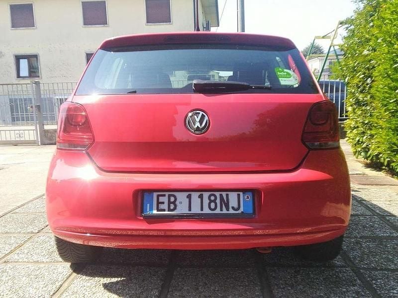 Usata VW Polo Trendline 75 CV (55 kW) 2010 Rosso Utilitaria