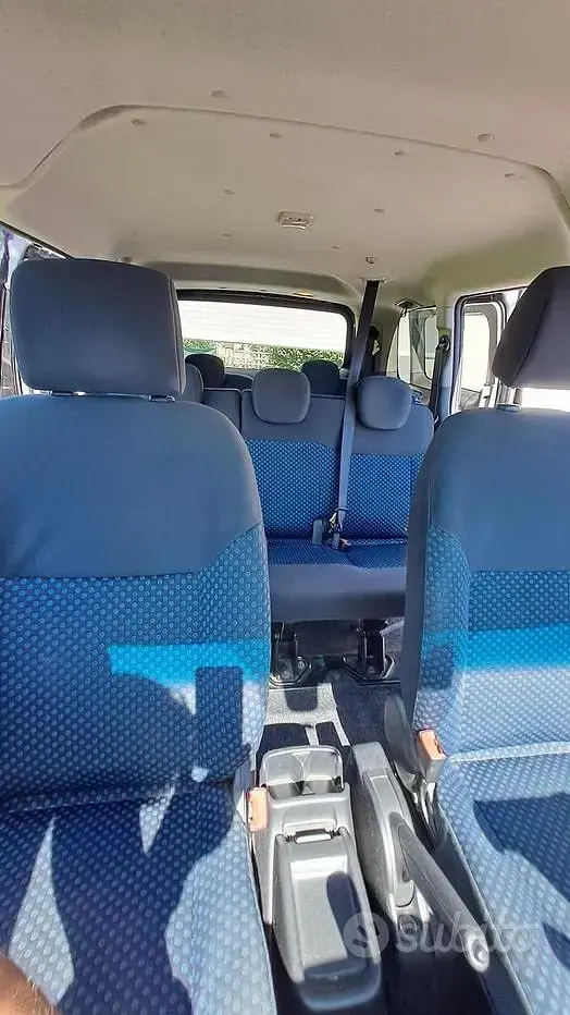 Usata Nissan Evalia 90 CV (66 kW) 2012 Nero Monovolume