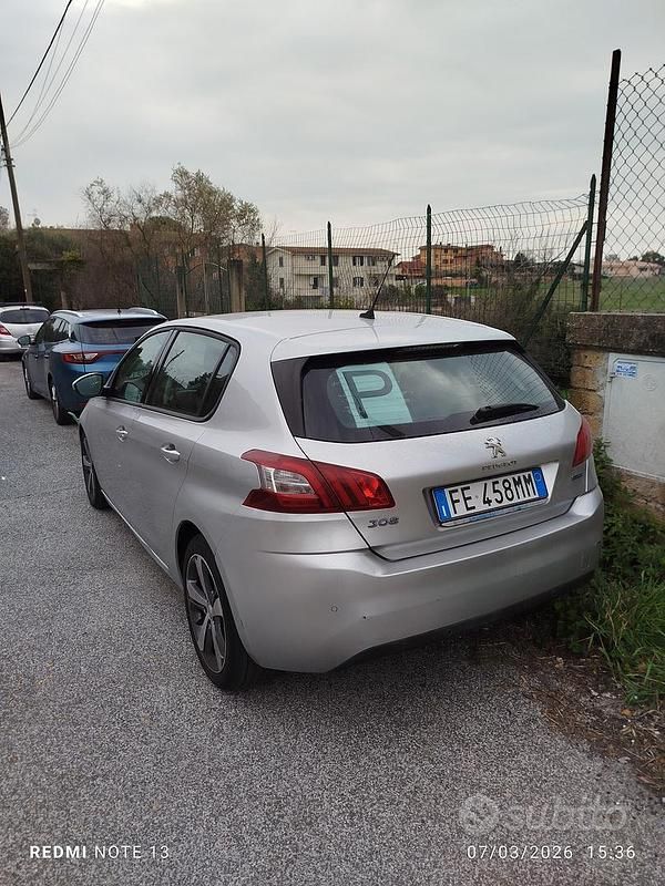 Usata Peugeot 308 100 CV (73 kW) 2015 Grigio Berlina