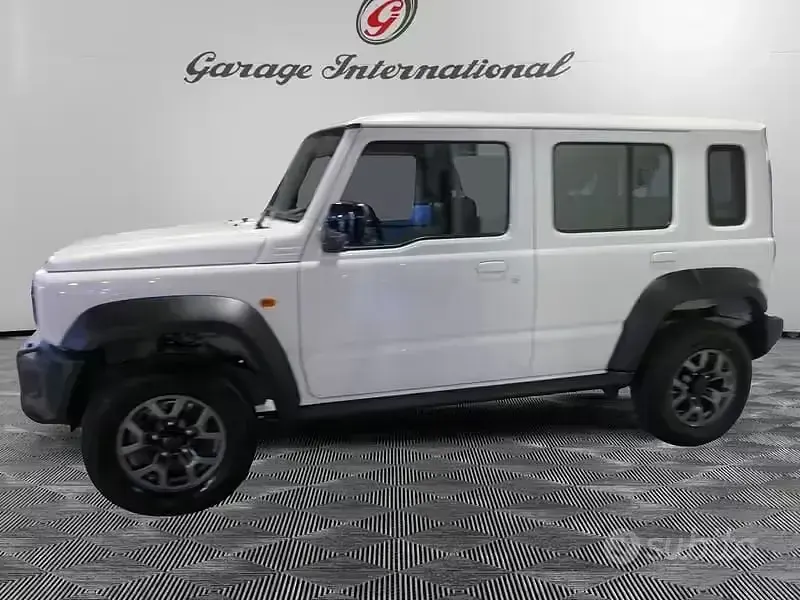 Nuova Suzuki Jimny 2025 Grigio SUV
