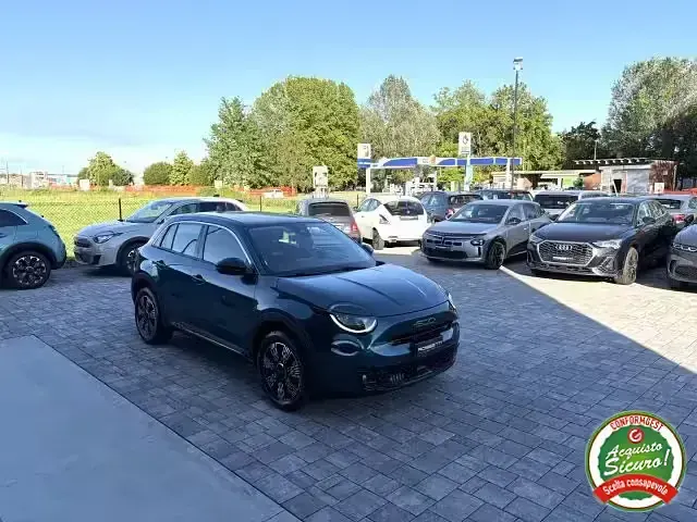 Usata Fiat 600 Style 135 CV (99 kW) 2025 Verde SUV