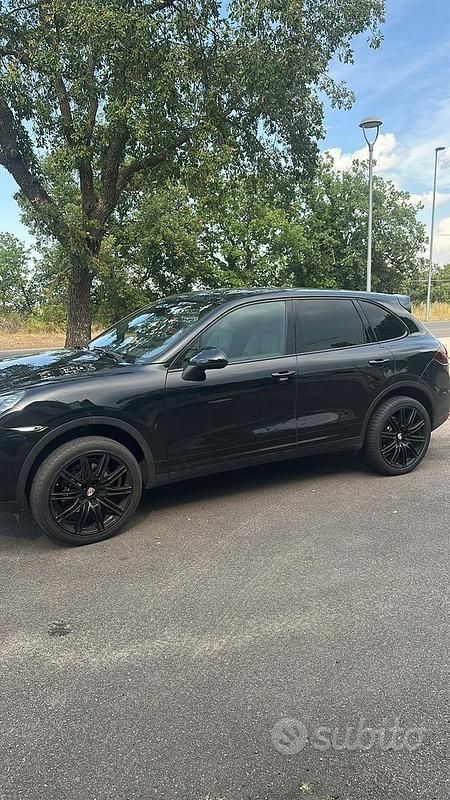Usata Porsche Cayenne 2014 Nero SUV