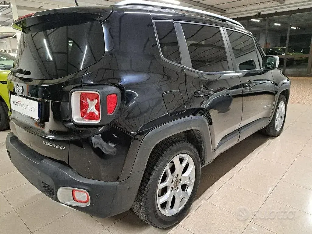 Używany Jeep Renegade Limited 2017 Czarny SUV