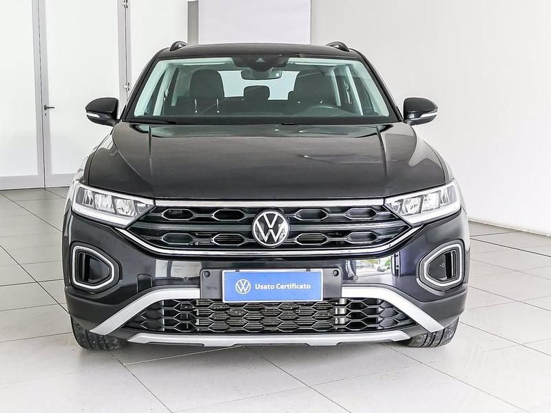 Usata VW T-Roc Life 116 CV (85 kW) 2025 Deep black perlato SUV