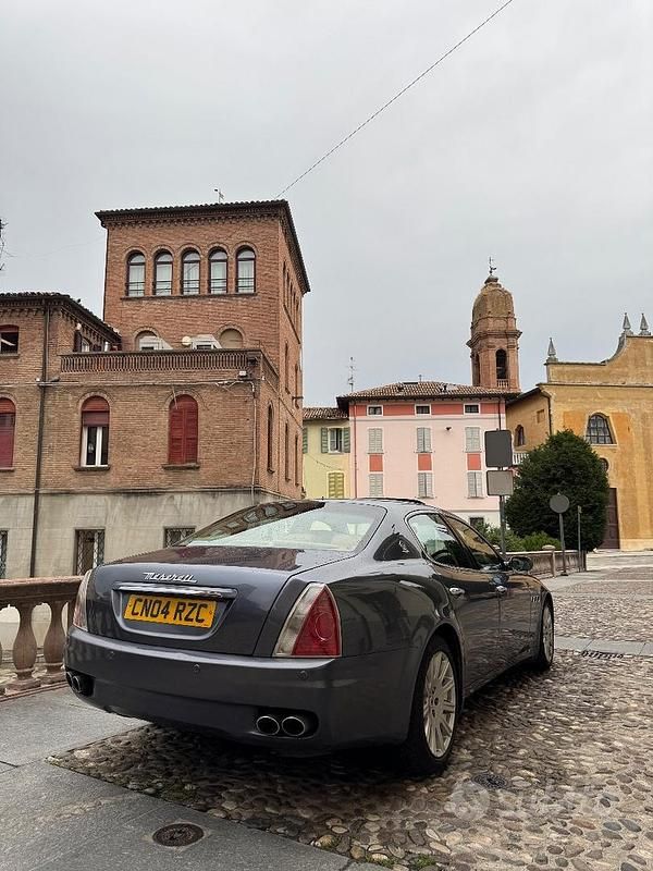 Usata Maserati Quattroporte 2004 Grigio Berlina