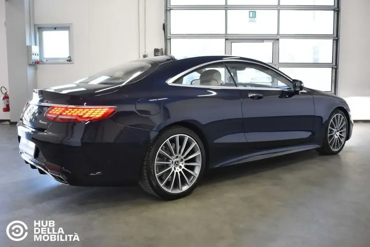 Usata Mercedes S560 Premium Plus 469 CV (344 kW) 2019 Blu Berlina