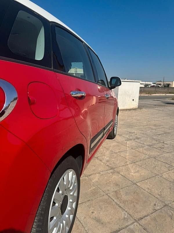 Usata Fiat 500L Lounge 120 CV (88 kW) 2016 Rosso Monovolume