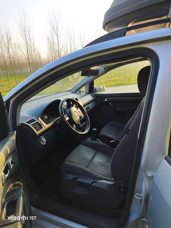 Usata VW Touran Highline 105 CV (77 kW) 2005 Argento Monovolume