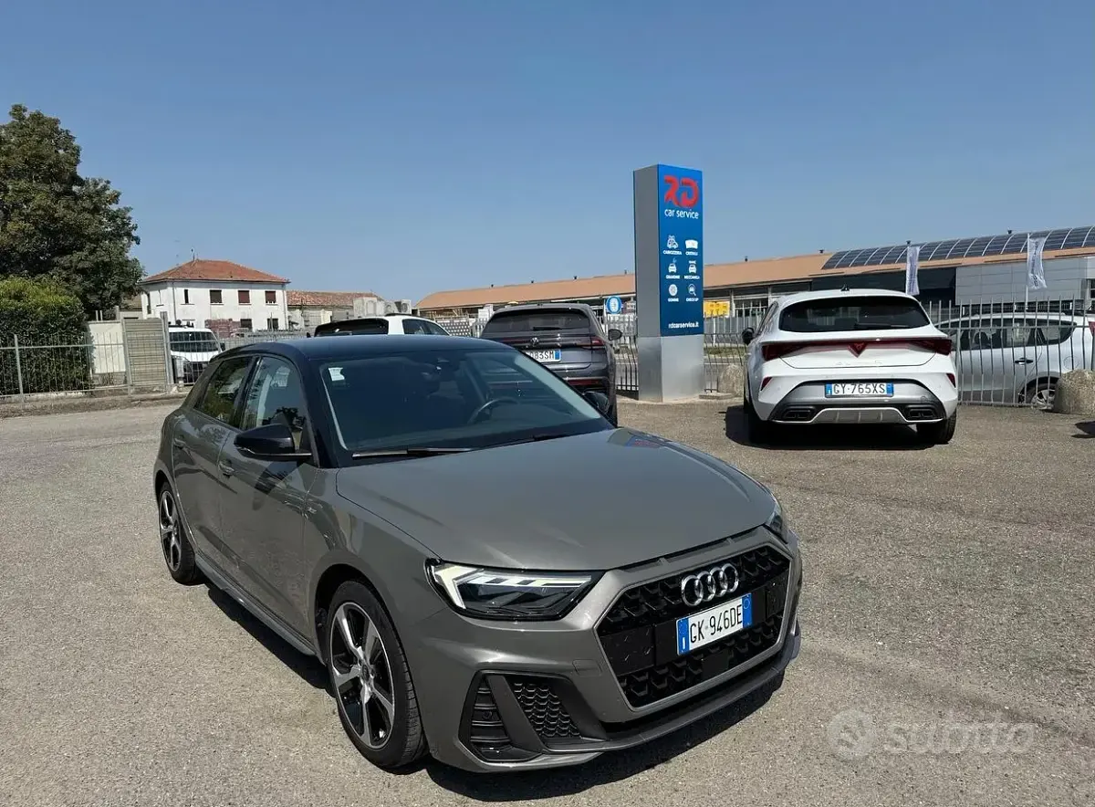 Usata Audi A1 Sportback S-Line 95 CV (69 kW) 2021 Grigio Utilitaria