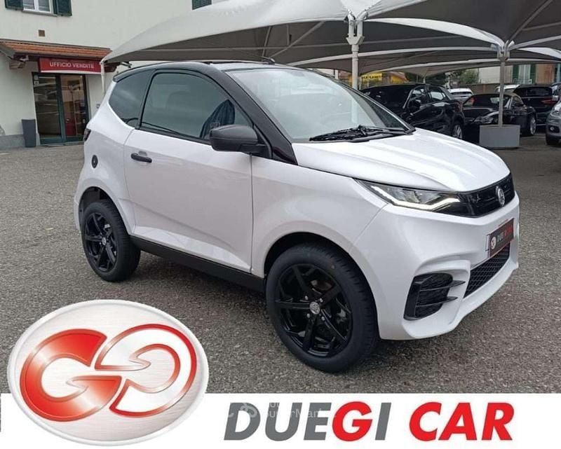 Nuova Aixam City Sport 88 CV (64 kW) 2025 Bianco Utilitaria