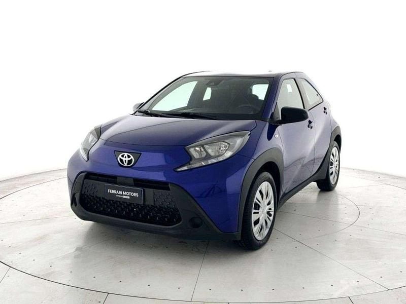 Juniper blue Usata 2025 Toyota Aygo X Active SUV | 14.250 € (Buon prezzo) - Immagine 1/4