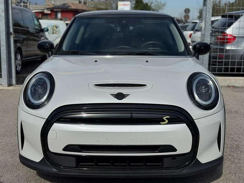 Usata Mini Cooper SE Resolute Edition 75 kW (102 CV) 2023 Bianco Utilitaria