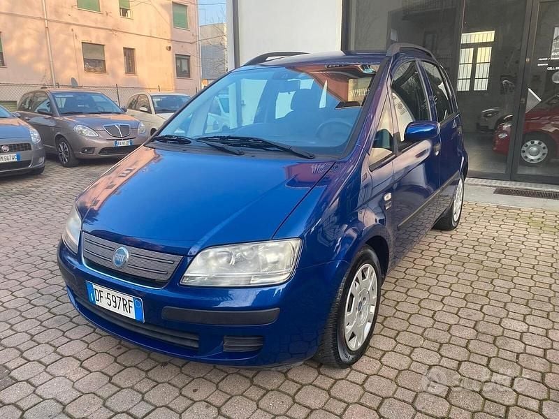 Usata Fiat Idea 80 CV (58 kW) 2007 Blu Monovolume