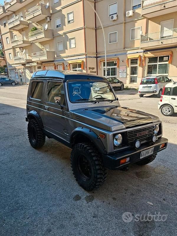 Usata Suzuki Samurai 1984 Grigio SUV