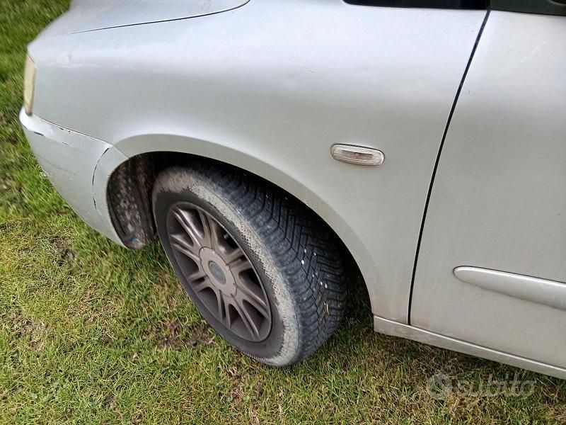 Usata Fiat Multipla Dynamic 92 CV (67 kW) 2007 Monovolume