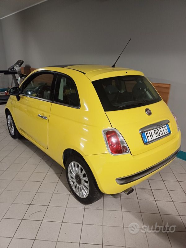 Usata Fiat 500 100 CV (73 kW) 2008 Giallo Utilitaria