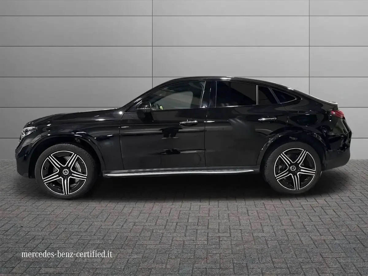 Usata Mercedes GLC300de AMG 197 CV (144 kW) 2023 Nero ossidiana Coupé