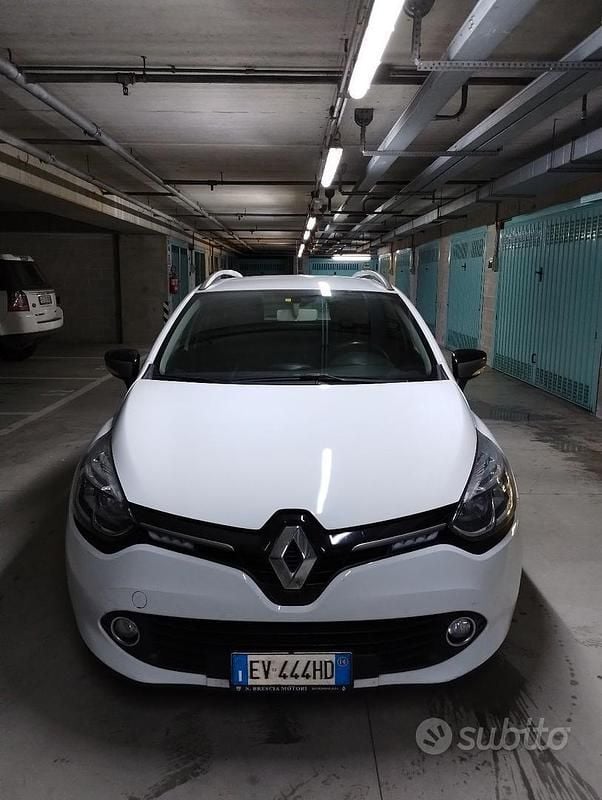 Usata Renault Clio GrandTour 75 CV (55 kW) 2014 Bianco Station wagon