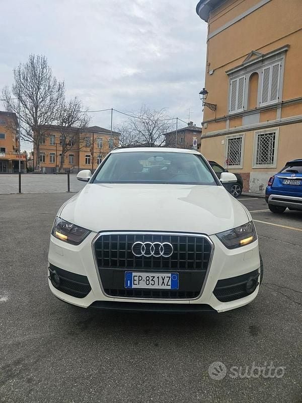 Usata Audi Q3 Advanced Plus 140 CV (102 kW) 2012 Bianco SUV