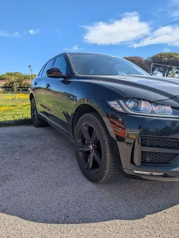 Usata Jaguar F-Pace R-Sport 179 CV (131 kW) 2017 SUV