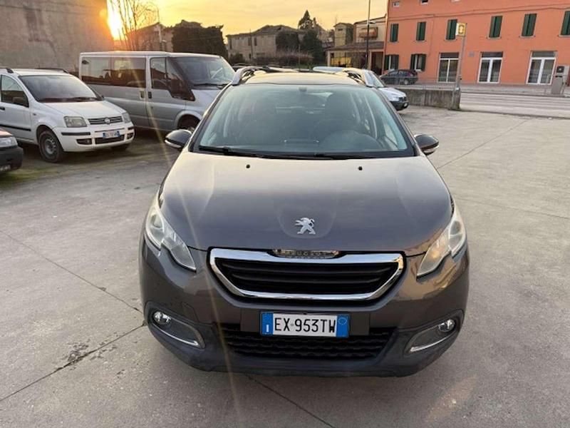 Usata Peugeot 2008 Active 68 CV (50 kW) 2015 Grigio SUV