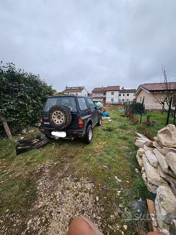 Usata Suzuki Vitara 1993 Nero SUV