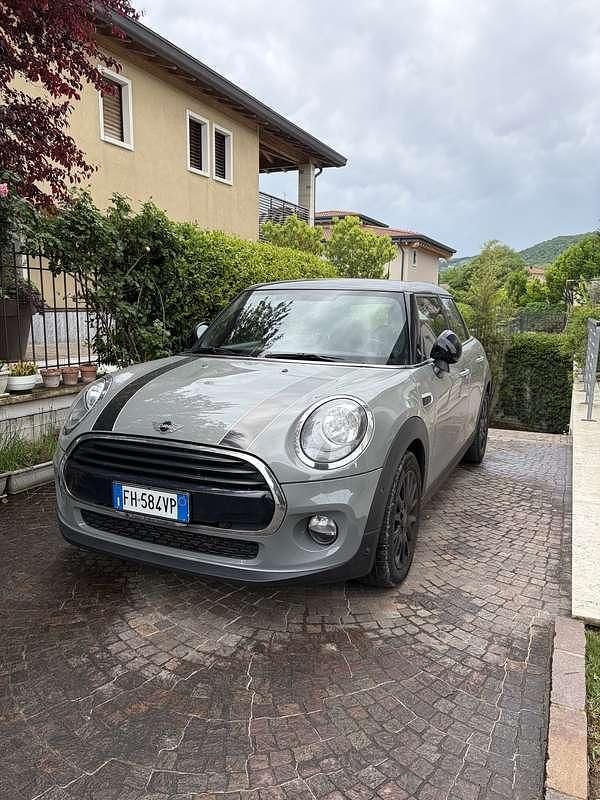 Usata Mini Cooper 136 CV (100 kW) 2017 Utilitaria