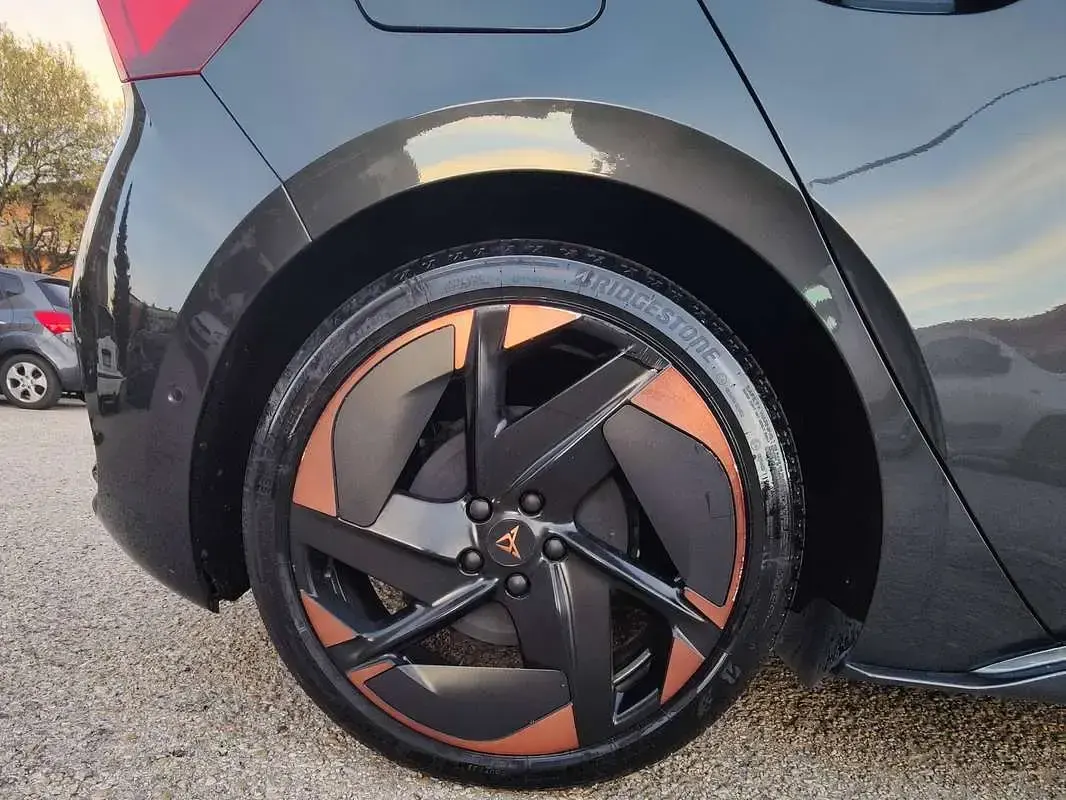Usata Cupra Born e-Boost 69 kW (95 CV) 2022 Nero Utilitaria