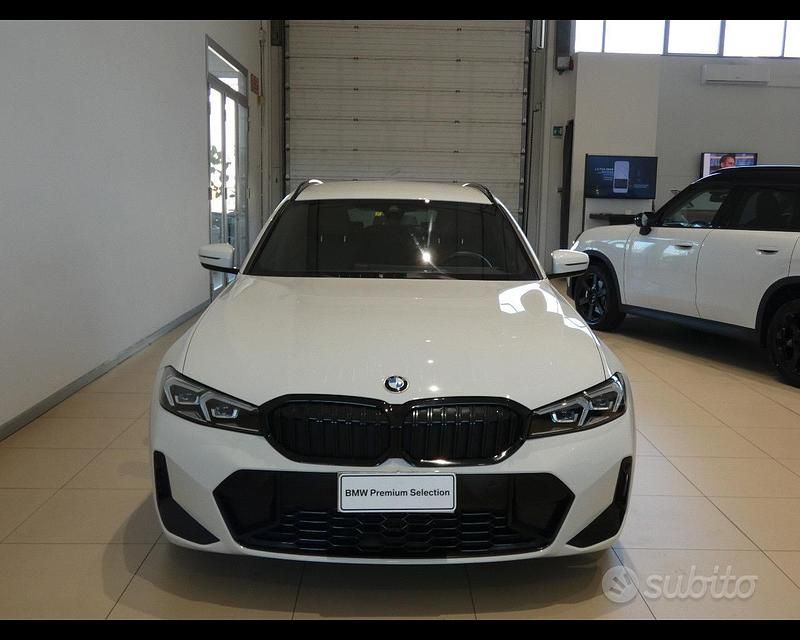 Usata BMW 320e M Sport 190 CV (139 kW) 2023 Bianco Station wagon