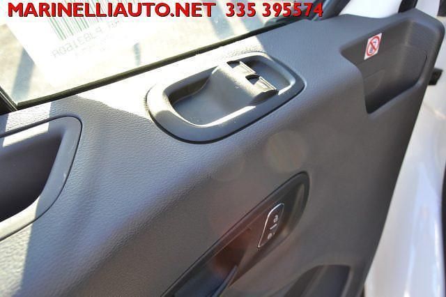 Usata Ford Transit 131 CV (96 kW) 2024 Bianco Monovolume