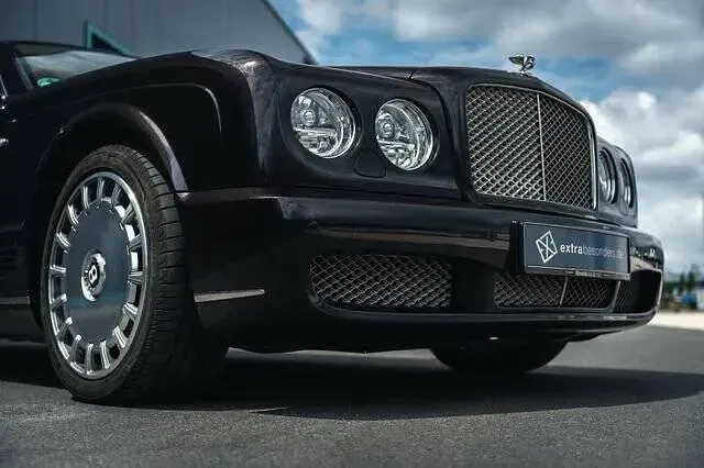 Usata Bentley Brooklands 537 CV (394 kW) 2009 Marrone Coupé