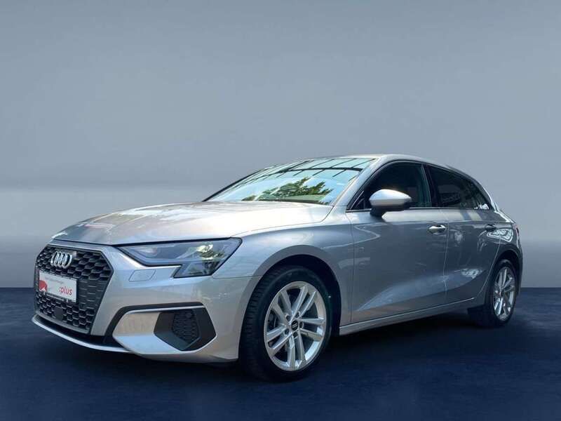 Grigio Usata 2021 Audi A3 Sportback Due volumi | 20.890 € (Super prezzo) - Immagine 1/4