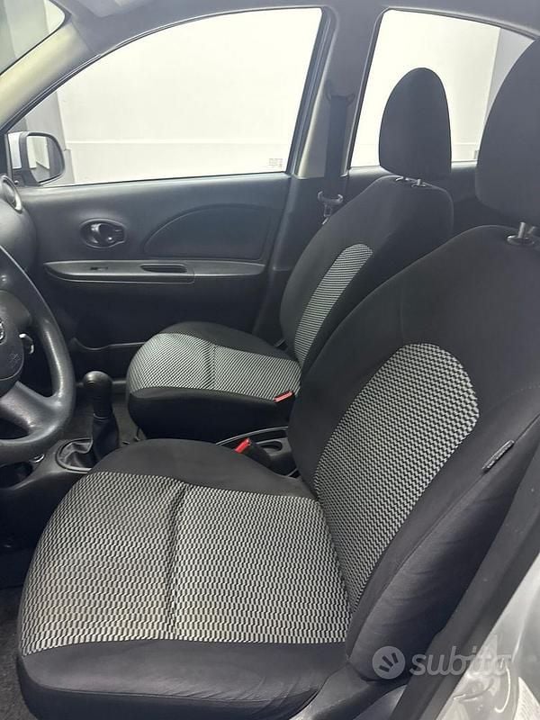 Usata Nissan Micra Visia 80 CV (58 kW) 2016 Grigio Utilitaria