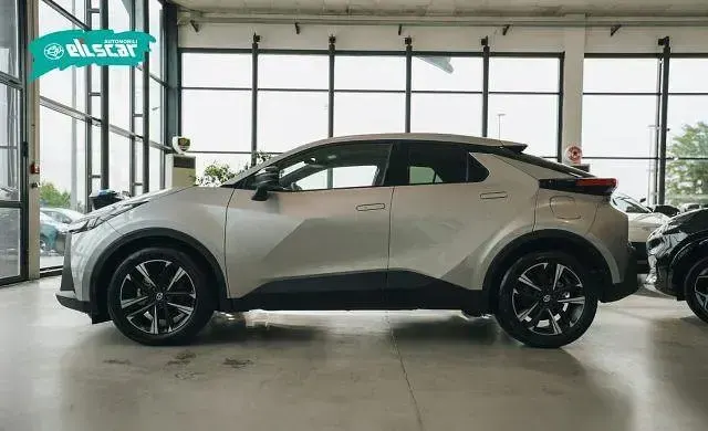 Nuova Toyota C-HR Trend 97 CV (71 kW) 2026 Argento SUV