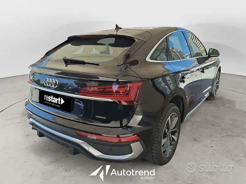 Usata Audi Q5 Sportback Ambiente 204 CV (150 kW) 2022 Nero SUV