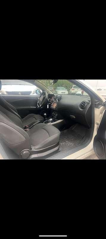Usata Alfa Romeo MiTo Distinctive 90 CV (66 kW) 2010 Utilitaria