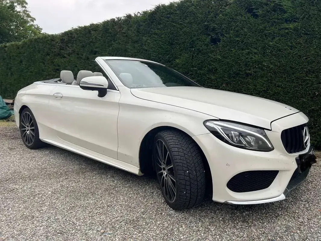 Usata Mercedes C250 Executive 211 CV (155 kW) 2018 Bianco Cabrio