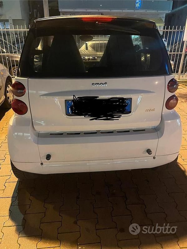 Usata Smart ForTwo Coupé 71 CV (52 kW) 2011 Bianco Coupé