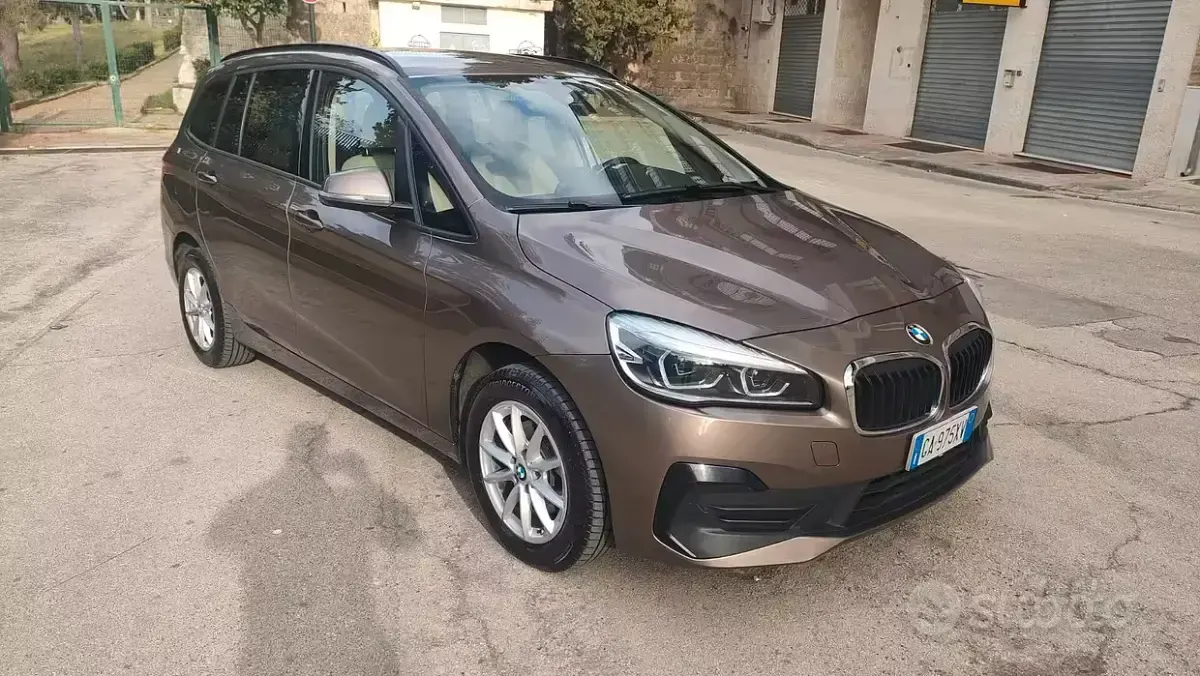 Usata BMW 216 Active Tourer 116 CV (85 kW) 2020 Marrone Monovolume