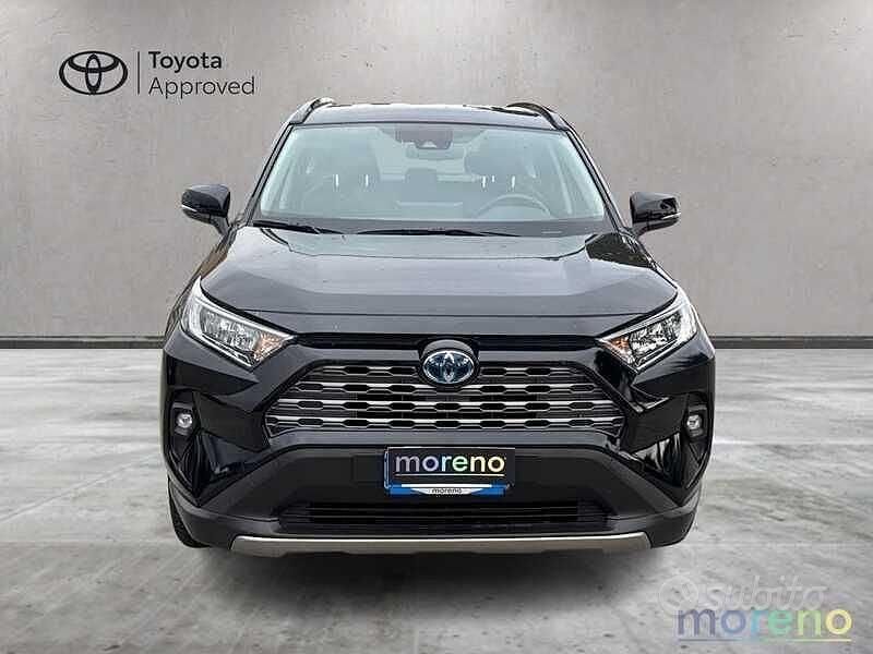 Usata Toyota RAV4 Hybrid Active 218 CV (160 kW) 2022 Nero SUV