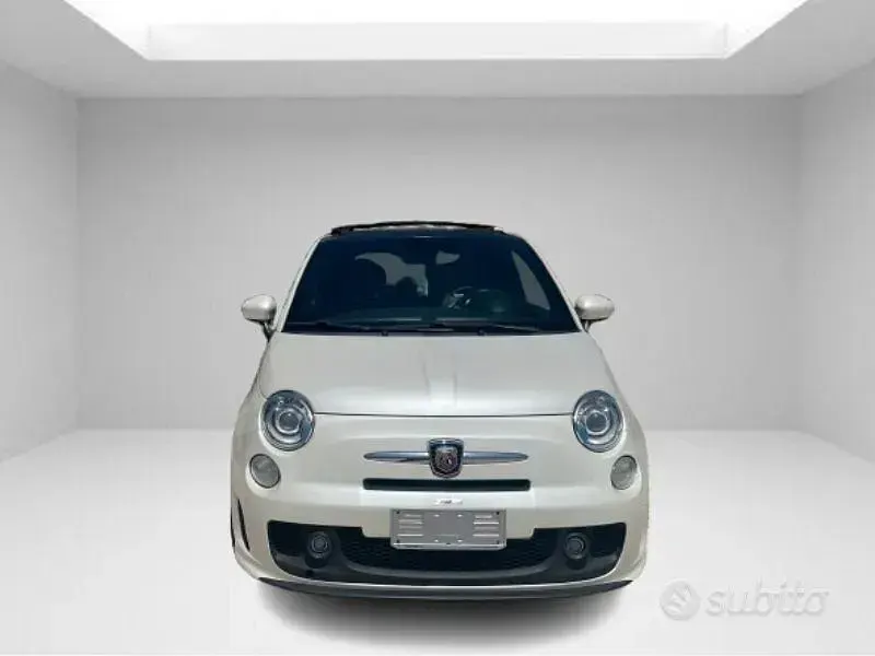 Usata Abarth 500 135 CV (99 kW) 2011 Bianco Berlina