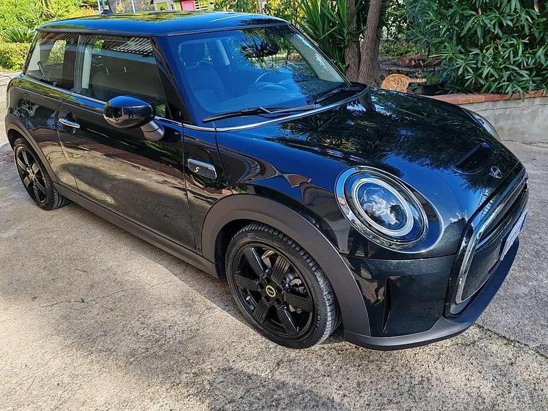 Usata Mini Cooper SE Resolute Edition 75 kW (102 CV) 2023 Utilitaria