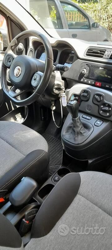 Usata Fiat Panda 95 CV (69 kW) 2019 Grigio Utilitaria