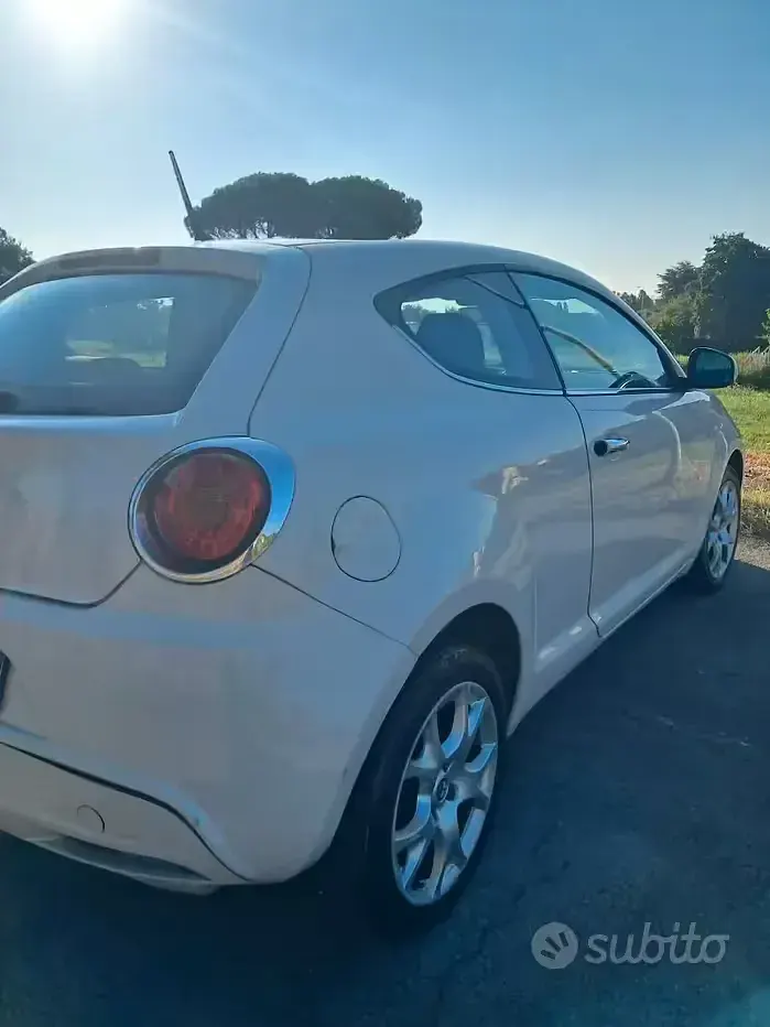 Usata Alfa Romeo MiTo 79 CV (58 kW) 2010 Bianco Utilitaria