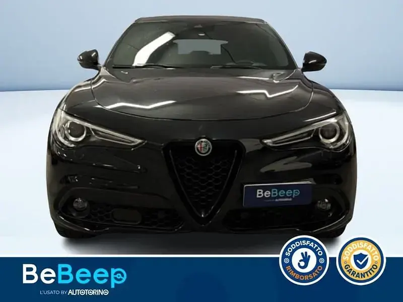 Usata Alfa Romeo Stelvio Business 160 CV (117 kW) 2022 Nero metallizzato SUV