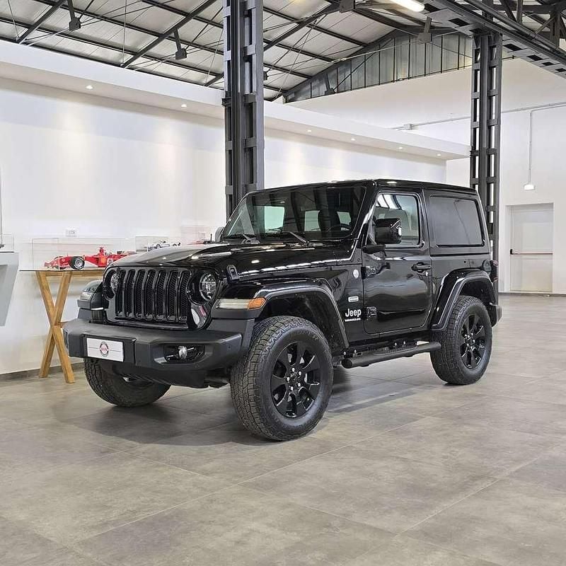 Usata Jeep Wrangler Overland 200 CV (147 kW) 2020 Nero SUV