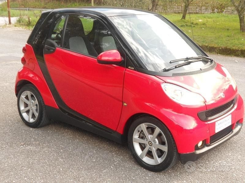 Usata Smart ForTwo Coupé 71 CV (52 kW) 2010 Rosso Coupé