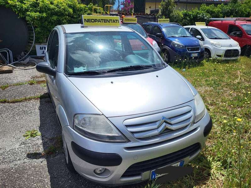 Other Usata 2007 Citroën C3 Exclusive Due volumi | 2600 € (Buon prezzo) - Immagine 1/4