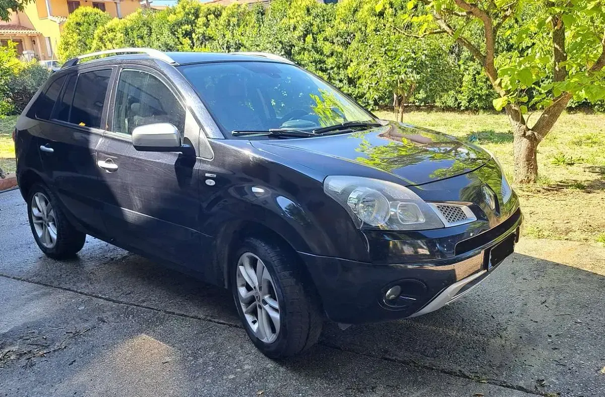 Usata Renault Koleos Bose Edition 150 CV (110 kW) 2011 Nero SUV